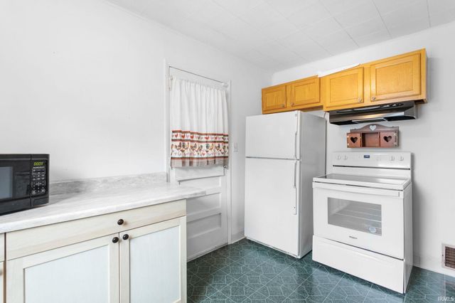 2806 Milburn Boulevard, Mishawaka, IN 46544