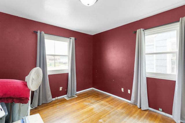 2806 Milburn Boulevard, Mishawaka, IN 46544