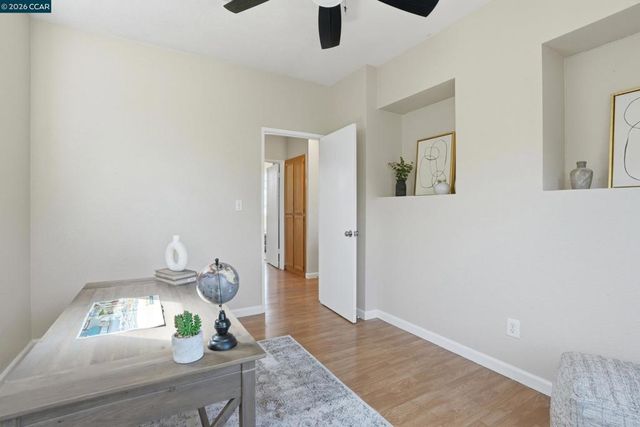 5081 Mesa Ridge Dr, Antioch, CA 94531