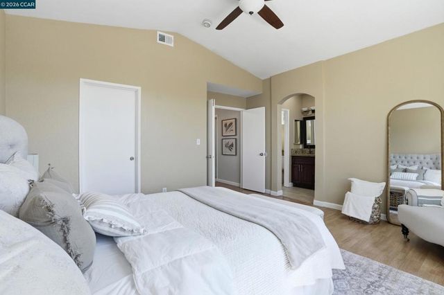 5081 Mesa Ridge Dr, Antioch, CA 94531