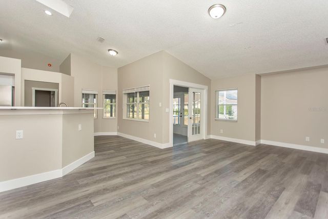 5405 QUEEN VICTORIA DRIVE, Leesburg, FL 34748