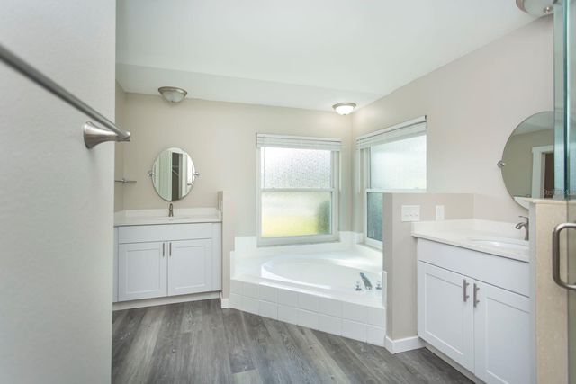 5405 QUEEN VICTORIA DRIVE, Leesburg, FL 34748