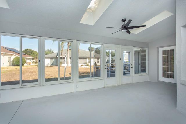 5405 QUEEN VICTORIA DRIVE, Leesburg, FL 34748