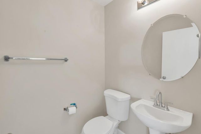 5306 Wadsworth Way, Sacramento, CA 95835
