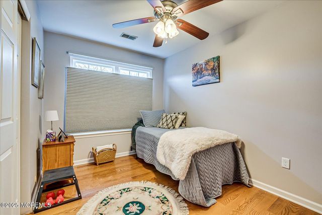 1 Linton Close, Freehold, NJ 07728