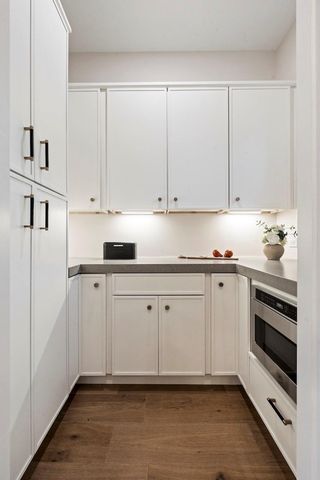 309 Avenue Of Oaks Street, Houston, TX 77009