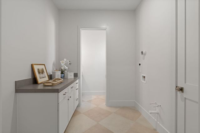 309 Avenue Of Oaks Street, Houston, TX 77009