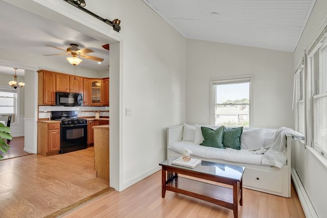 34 Oakland Avenue, Everett, MA 02149