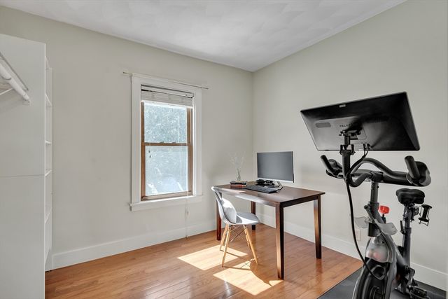 34 Oakland Avenue, Everett, MA 02149