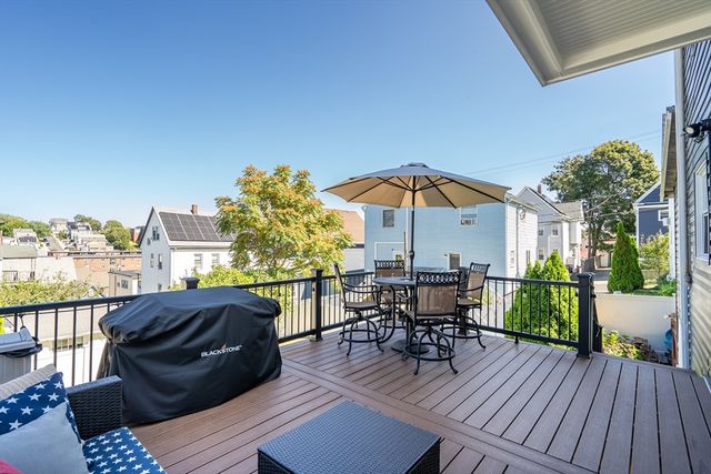 34 Oakland Avenue, Everett, MA 02149