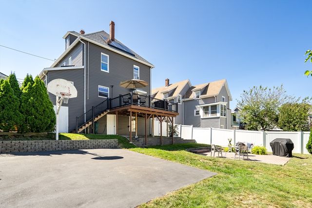34 Oakland Avenue, Everett, MA 02149