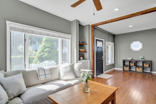 34 Oakland Avenue, Everett, MA 02149