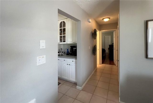 5932 NE 17th Road, Fort Lauderdale, FL 33334