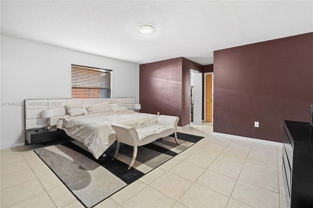 15425 SW 114th St, Miami, FL 33196