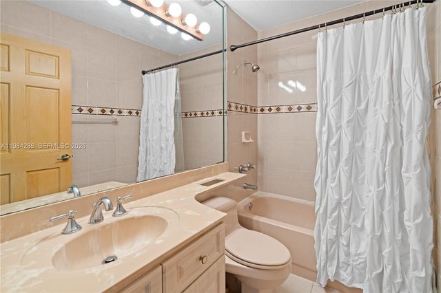 15425 SW 114th St, Miami, FL 33196