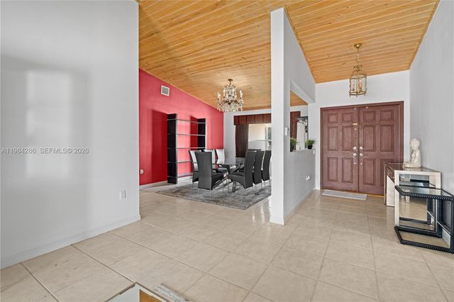 15425 SW 114th St, Miami, FL 33196