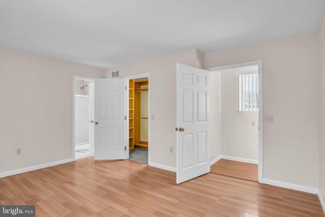 45 S BEN HOGAN DR, Etters, PA 17319