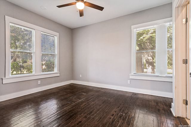 1013 N Palmetto, San Antonio, TX 78202