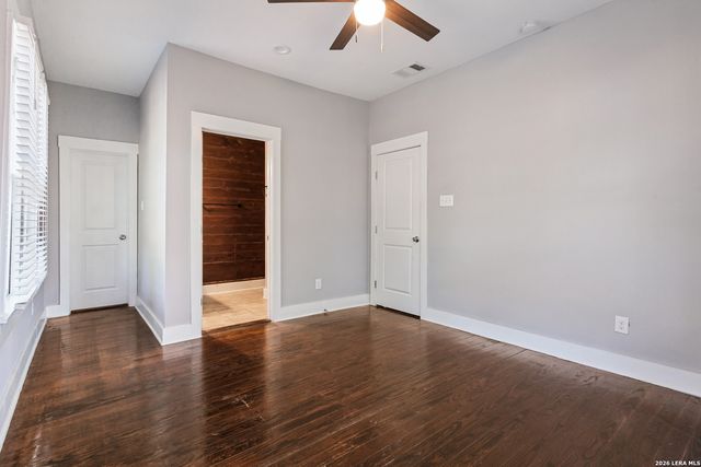 1013 N Palmetto, San Antonio, TX 78202