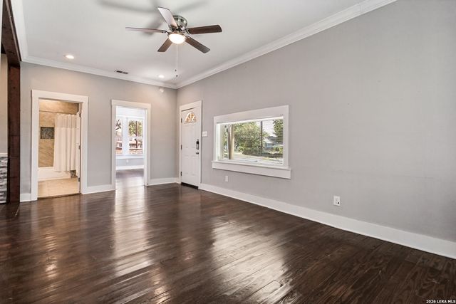 1013 N Palmetto, San Antonio, TX 78202