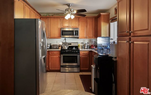 12368 Osborne Street 1, Pacoima (los Angeles), CA 91331