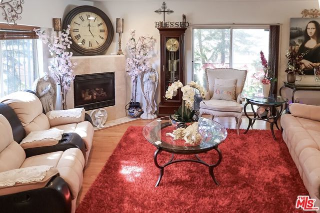 12368 Osborne Street 1, Pacoima (los Angeles), CA 91331