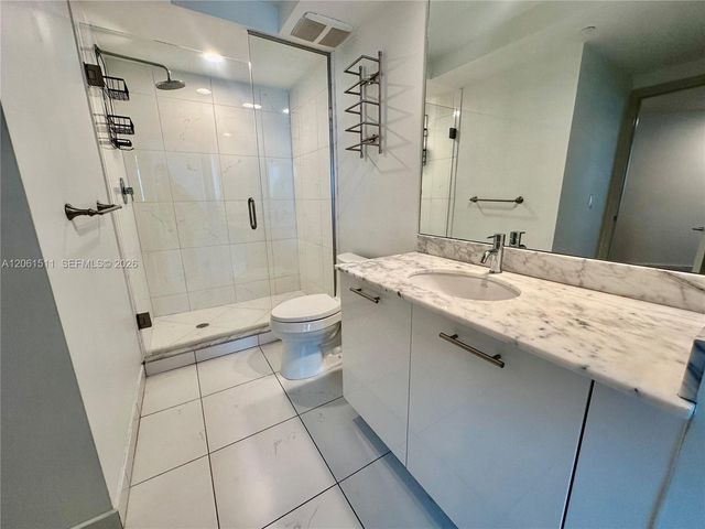 500 Brickell Ave 2407, Miami, FL 33131