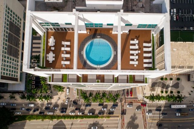 500 Brickell Ave 2407, Miami, FL 33131
