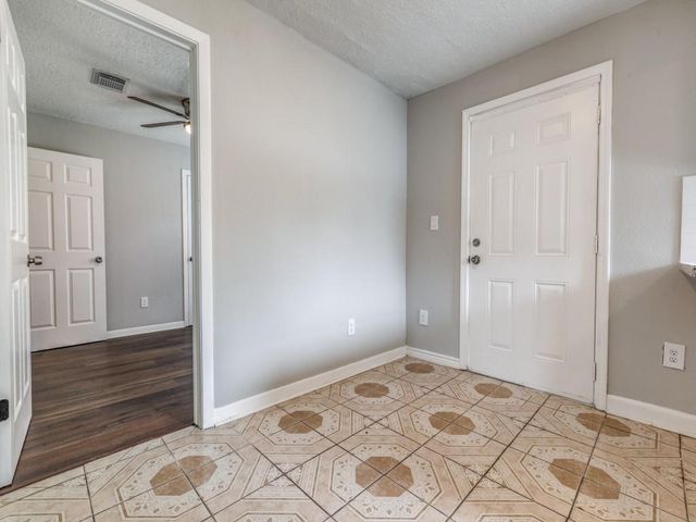 411 Gober Street, Houston, TX 77017