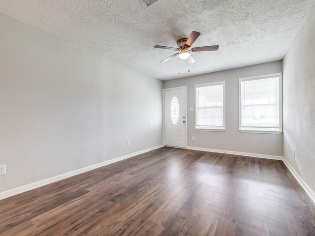 411 Gober Street, Houston, TX 77017