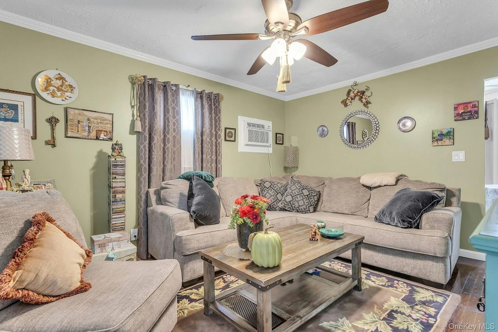 996 Merillon Avenue, Westbury, NY 11590 — photo 3