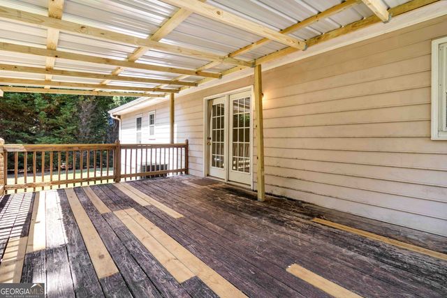 366 Ridgeview Drive, Auburn, GA 30011