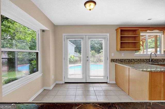 2155 Towne Manor Drive NW, Kennesaw, GA 30144