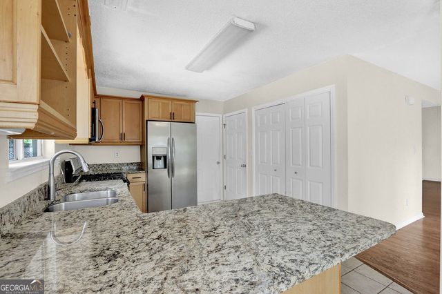 2155 Towne Manor Drive NW, Kennesaw, GA 30144