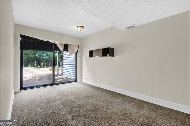 2155 Towne Manor Drive NW, Kennesaw, GA 30144
