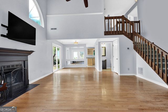 2155 Towne Manor Drive NW, Kennesaw, GA 30144