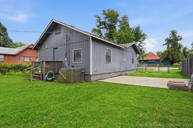 2725 W Cameron Street, Tulsa, OK 74127
