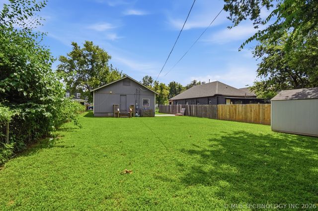 2725 W Cameron Street, Tulsa, OK 74127