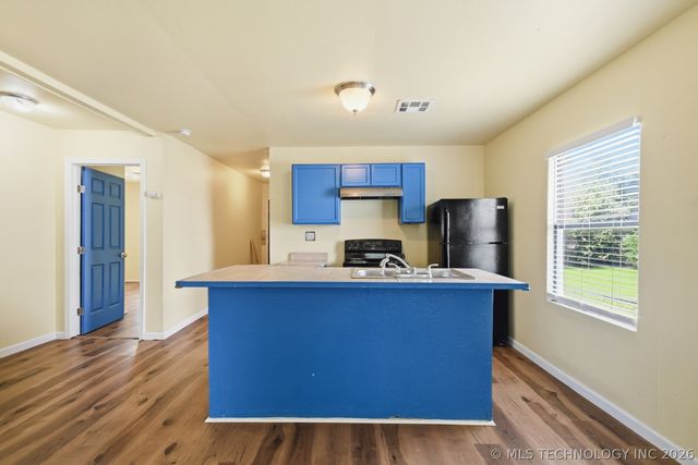 2725 W Cameron Street, Tulsa, OK 74127