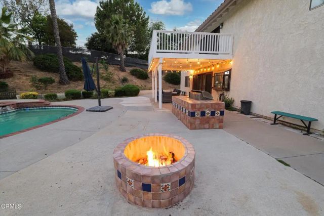 652 Stonebrook Street, Simi Valley, CA 93065