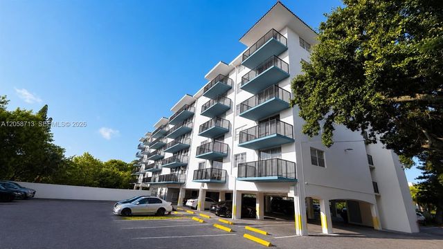 12590 NE 16th Ave 605, North Miami, FL 33161