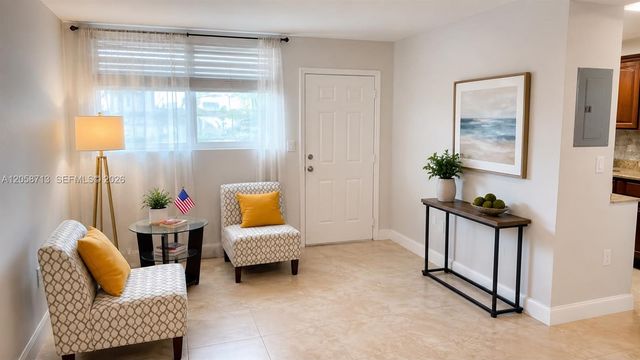 12590 NE 16th Ave 605, North Miami, FL 33161