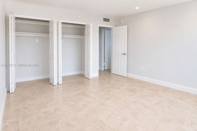 12590 NE 16th Ave 605, North Miami, FL 33161