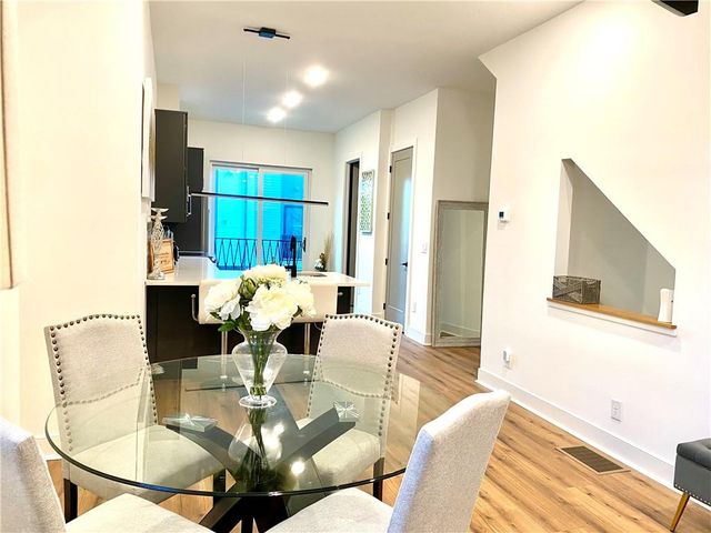 2199 Lenox Road NE 17, Atlanta, GA 30324