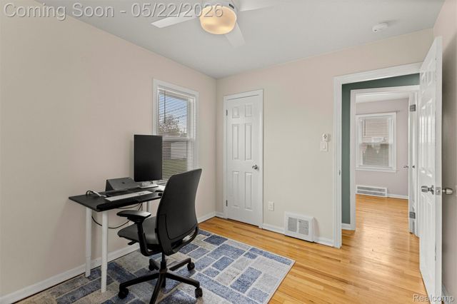 3230 Harding Street, Dearborn, MI 48124
