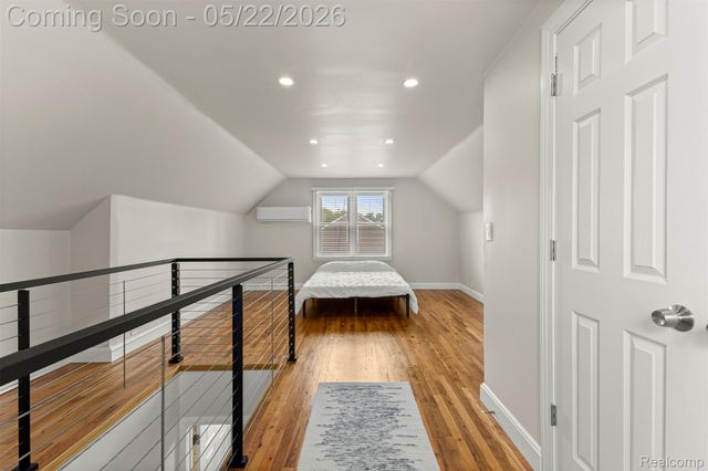 3230 Harding Street, Dearborn, MI 48124