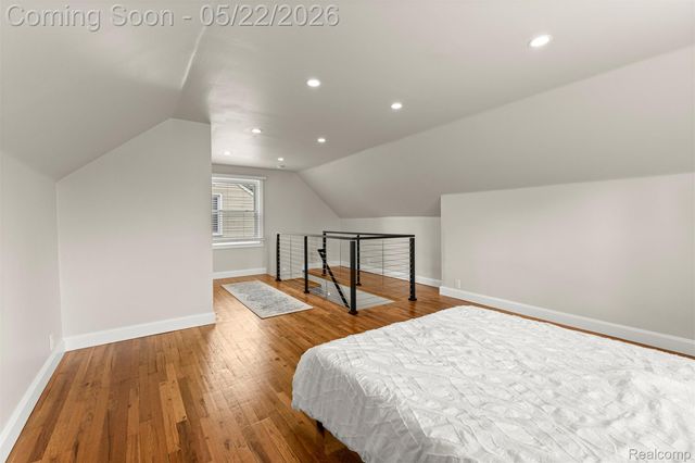 3230 Harding Street, Dearborn, MI 48124
