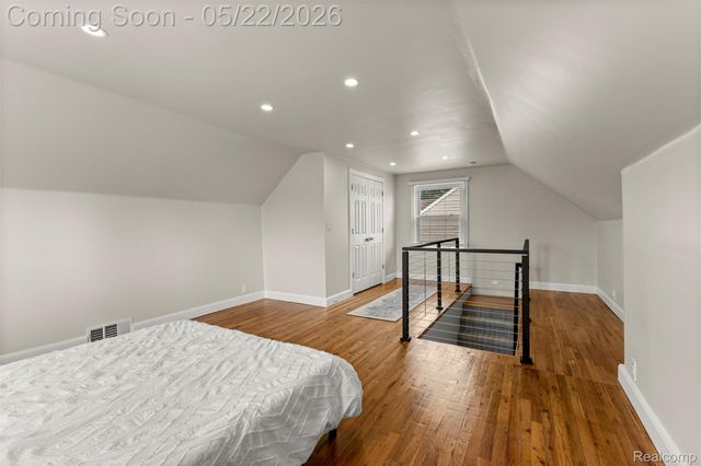 3230 Harding Street, Dearborn, MI 48124