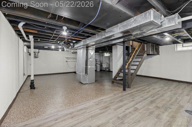3230 Harding Street, Dearborn, MI 48124