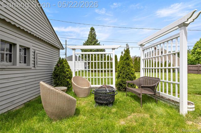 3230 Harding Street, Dearborn, MI 48124